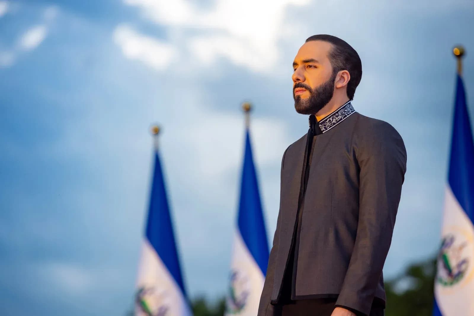 Imagen de la columna: Reelección indefinida en El Salvador