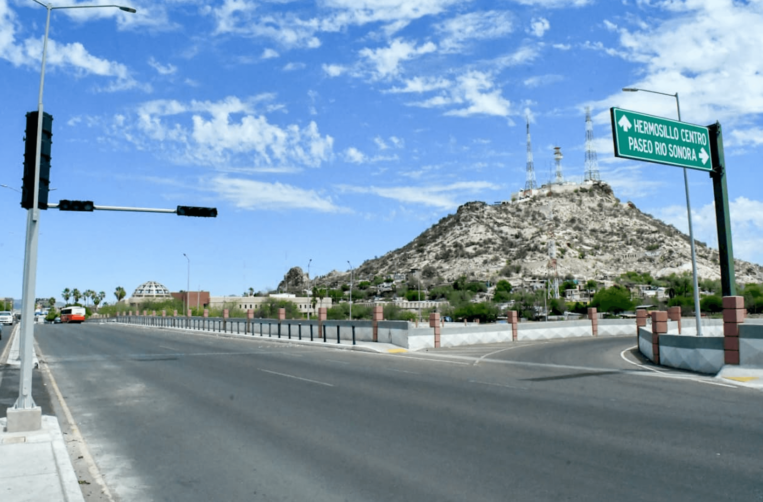 Vuelta a la izquierda está lista en calle Rosales a partir del jueves