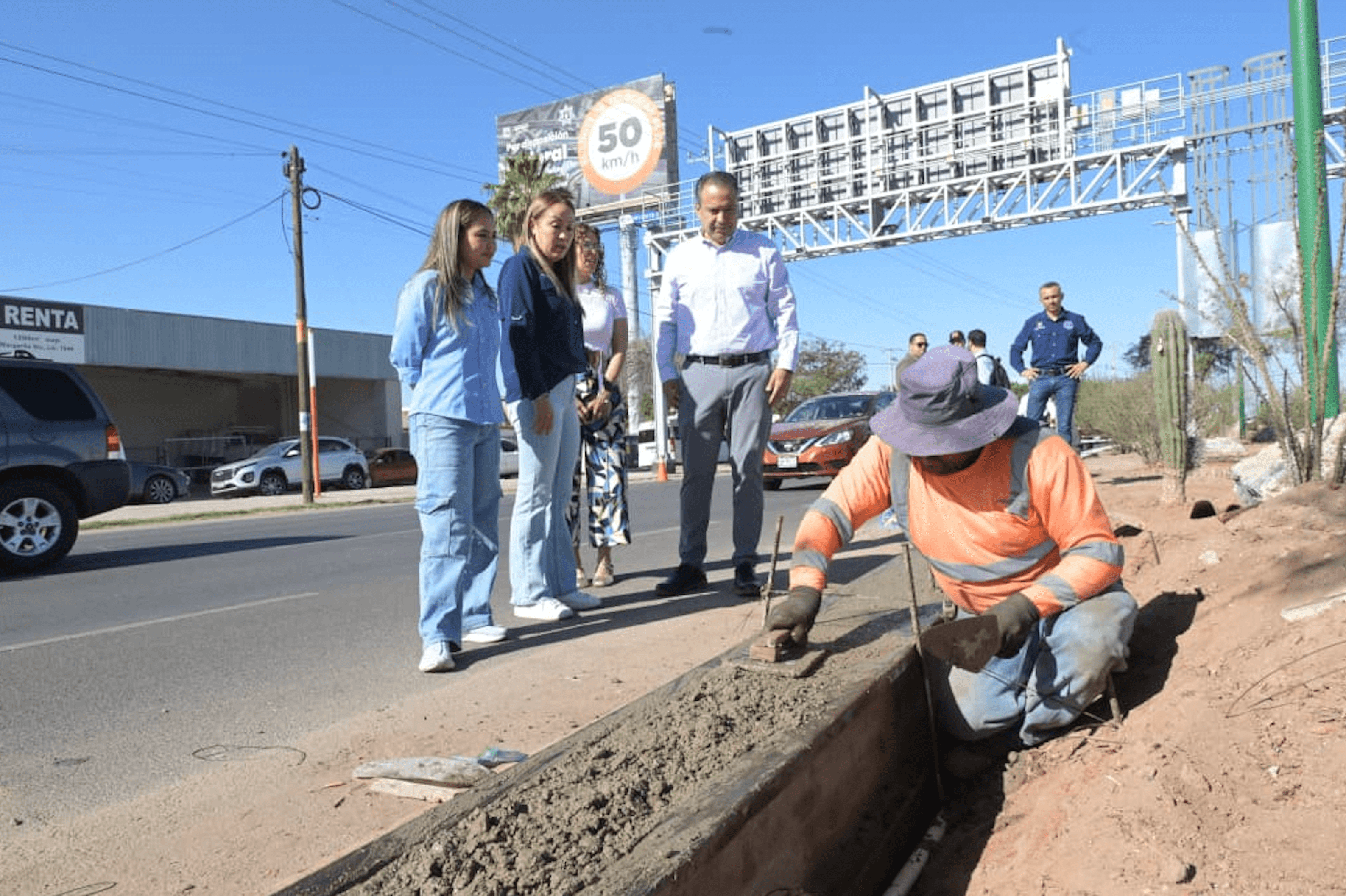 Supervisa ‘Toño' obras en el García Morales