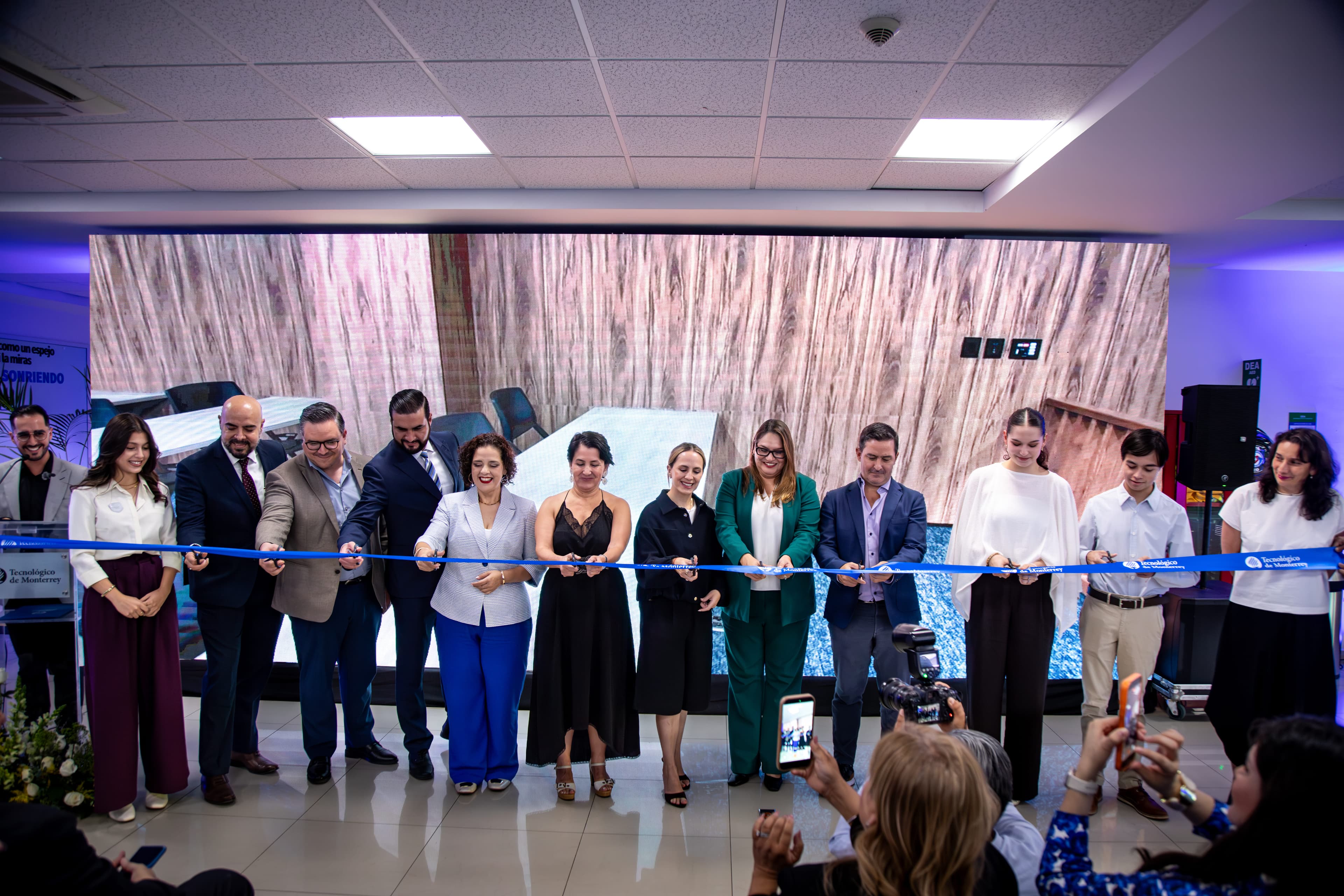 Inaugura Tec de Monterrey nuevo ecosistema de Derecho