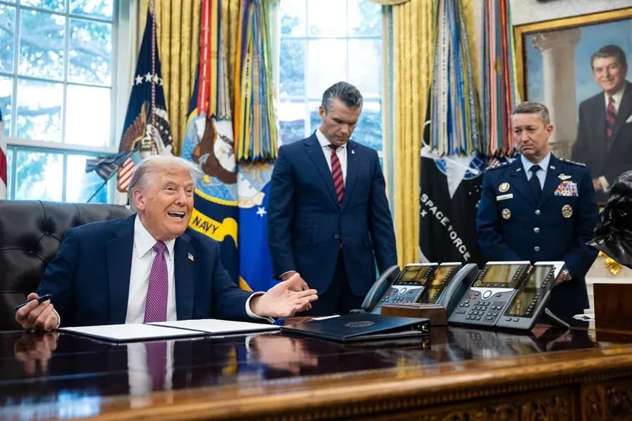 Se retirará EU de Irán en 2 ó 3 semanas: Donald Trump