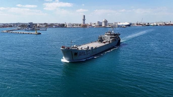 México envía 814 toneladas de ayuda a Cuba