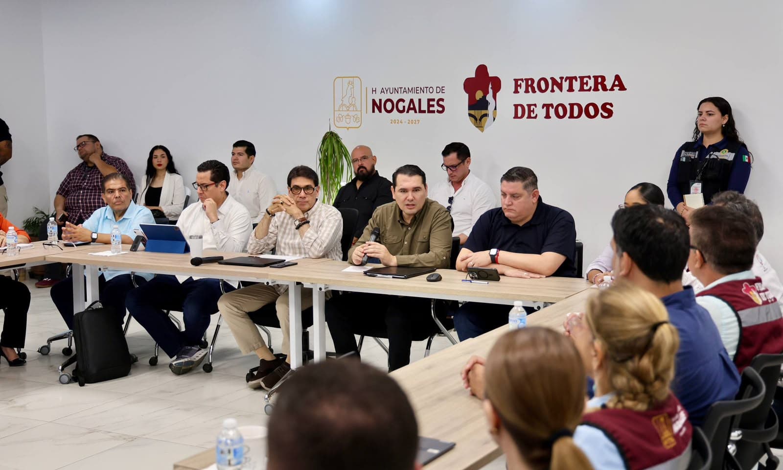 Coordina Gobierno atención a familias afectadas por lluvias en Nogales