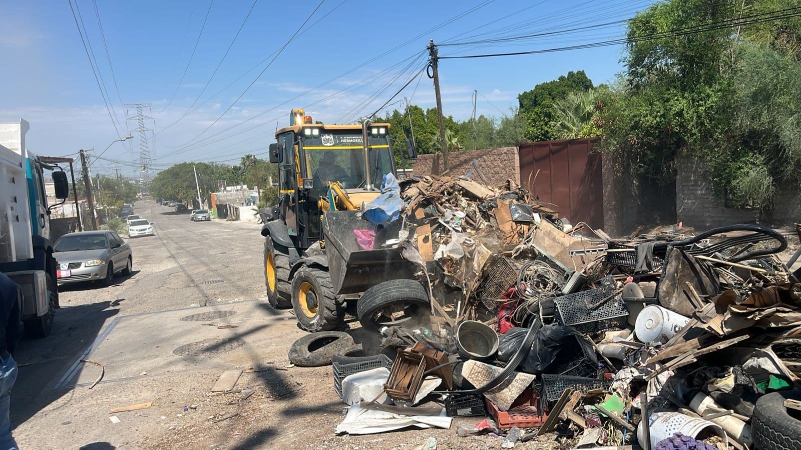 Deja jornada de descacharre en HMO 40 toneladas de materiales
