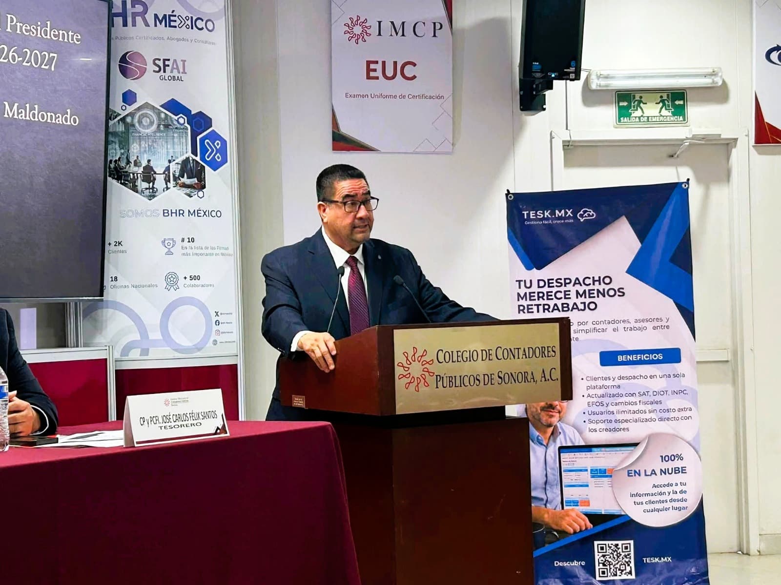 Piden Contadores a diputados rigor al revisar el Paquete Fiscal